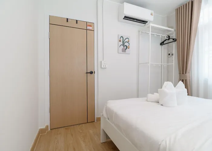 Holiday home Huai Khwang Cozy Comforts *